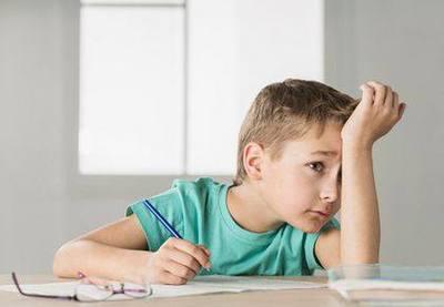 14岁孩子上课注意力不集中原因