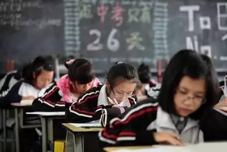 初三女儿厌学怎么办