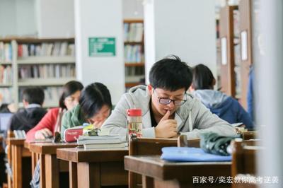 儿子高三成绩越来越差怎么办