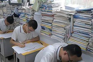 高三成绩断崖式下滑 高三成绩断崖式下滑