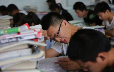 半年学完高中三年知识难吗