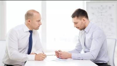 如何与强势领导共事？