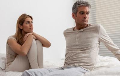 夫妻间关系紧张应该怎样调节？