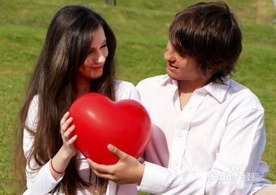 男女异地恋怎么办？