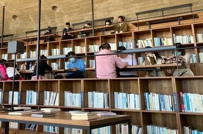 微信读书书架里面书怎么移除？