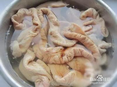 猪肠如何洗才会更干净 猪肠子怎么洗才干净无异味
