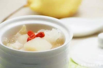褒什么汤可以治咳嗽的呢 褒什么汤可以治咳嗽的呢