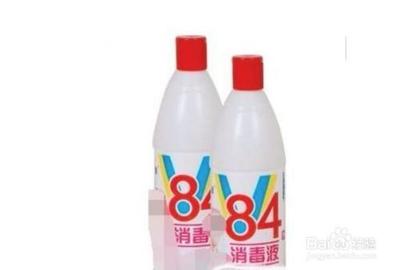 如何快速简单的清理蹲便器上的污垢 ,来看看