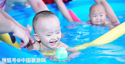 儿童秋季游泳的好处
