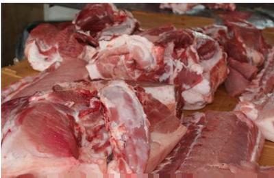 买猪肉不要买这3种肉，尤其是第二种，危害健康