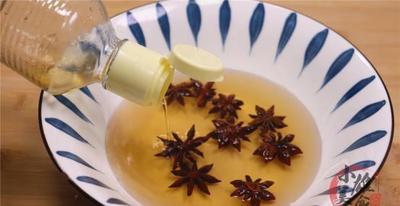 八角放入白醋里泡一泡，它还有这几大妙用