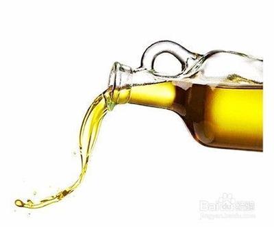 新的铸铁锅怎么开锅养护