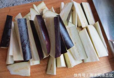老年人怎样将茄子辣椒清洗的更干净