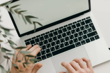 支付宝钱包的"情感转账"功能转账给亲人朋友教程