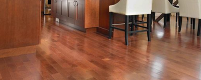 地板泡水鼓起来了怎么修复，预防地板进水有什么方法