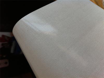 硅胶皮是什么材料，硅胶皮和科技布哪个材料好