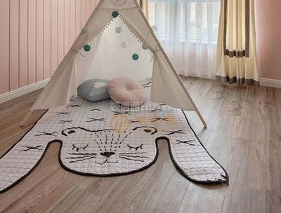 地板起鼓是什么原因，怎么修复？