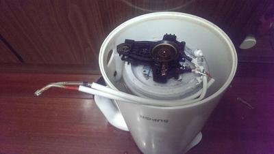 苏泊尔电水壶常见故障 苏泊尔电水壶维修方法 苏泊尔电水壶常见故障 苏泊尔电水壶维修方法