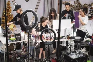 淘宝直播流量的来源有哪些，提升淘宝直播流量的技巧有哪些