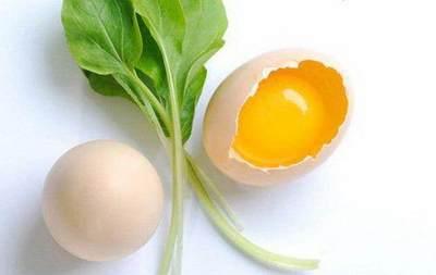 发烧时可以吃鸡蛋吗？发烧时吃鸡蛋会加重发烧吗？