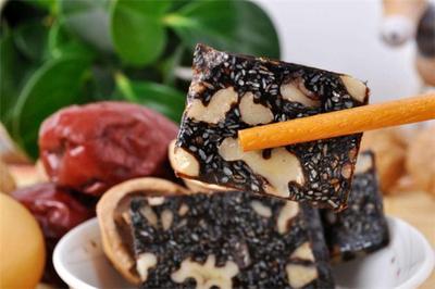 阿胶糕有苦味正常吗 阿胶糕吃法和用量 阿胶糕有苦味正常吗 阿胶糕吃法和用量