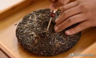 茶饼的正确撬法 茶饼用什么工具撬开 茶饼的正确撬法 茶饼用什么工具撬开