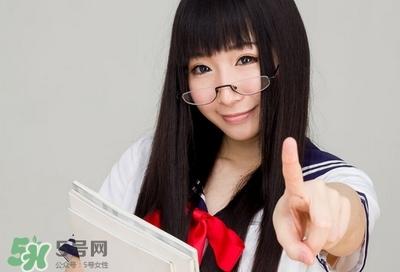 13岁女生胸部变大正常吗?13岁女生胸部多大才正常?