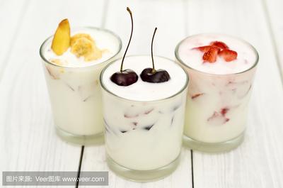 三伏天能喝酸奶吗？三伏天可以喝酸奶吗？