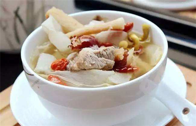 玉竹可以煲鸡汤吗 玉竹煲鸡汤和什么搭配
