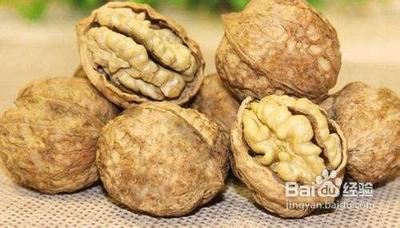 核桃仁的功效与作用 核桃仁对头发的作用 核桃仁的功效与作用 核桃仁对头发的作用