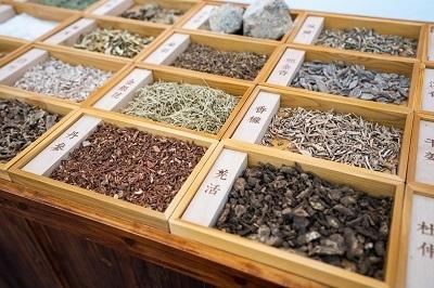 丹参泡水喝会上火吗 丹参泡水喝上火怎么办