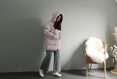 粉色棉服全身怎么搭配