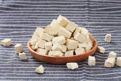 茯苓泡水可以天天喝吗 茯苓泡水喝可以抗肿瘤吗