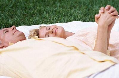 &lsquo;执子之手，与子偕老&rsquo;是什么意思？解析这句诗的深刻含义