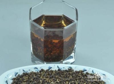 决明子可以泡水喝吗 决明子泡水喝的功效 决明子可以泡水喝吗 决明子泡水喝的功效