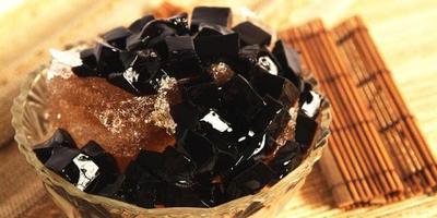 龟苓膏苦是怎么回事 龟苓膏与什么搭配好吃