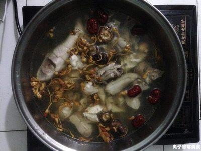 虫草花要煮多久才能吃 虫草花要焯水吗