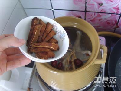 灵芝可以煲鸡汤吗 灵芝煲汤放什么调料好