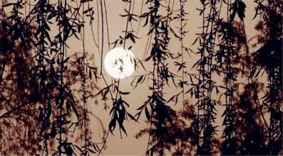 &lsquo;春花秋月何时了，往事知多少，小楼昨夜又东风&rsquo;的意思是什么？解析这句诗的含义