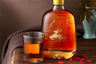 鹿血酒要不要摇匀喝 鹿血酒是摇匀喝还是澄清喝
