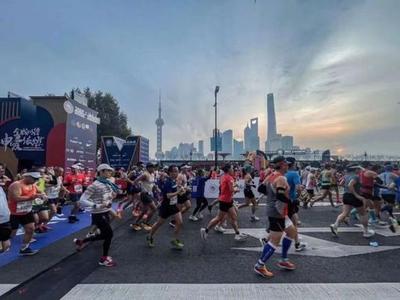 鸿星尔克飞駃跑鞋碳板有哪些优势