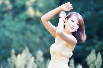 暗送秋波是什么意思？解析这一表达的含义