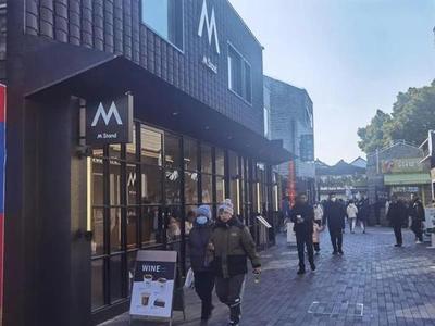 为什么网红咖啡店总能在生日季爆火