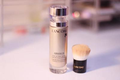 粉底液开封后一般能用多久