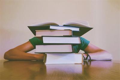 吃一个汉堡会胖多少斤 吃一个汉堡要运动多久才能消耗