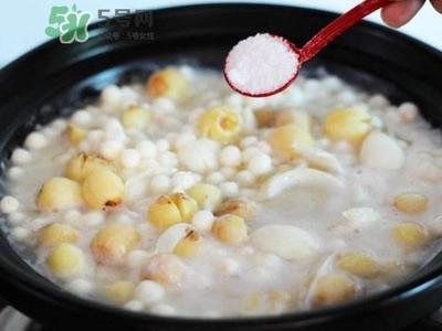 鸡头米不能和哪些东西一起吃 鸡头米要煮多少时间