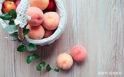 疱疹性咽峡炎可以吃桃子吗 疱疹性咽峡炎吃桃子有什么影响