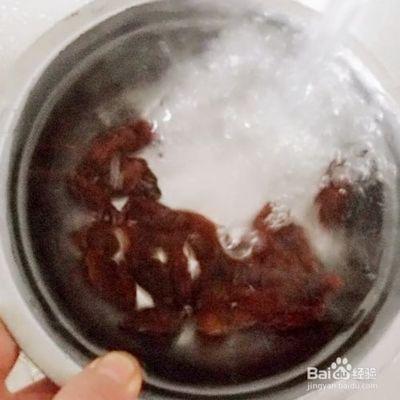 葡萄干需要洗吗 葡萄干洗完很粘怎么办