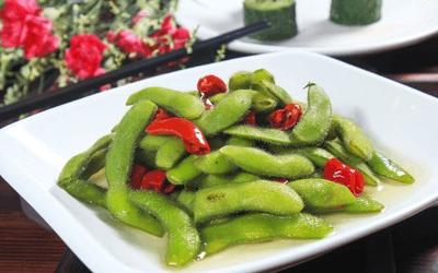 毛豆仁煮几分钟才能熟 毛豆可以和鸡蛋一起吃吗 毛豆仁煮几分钟才能熟 毛豆可以和鸡蛋一起吃吗