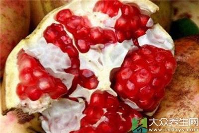 石榴可以吃籽吗 石榴籽的好处是什么
